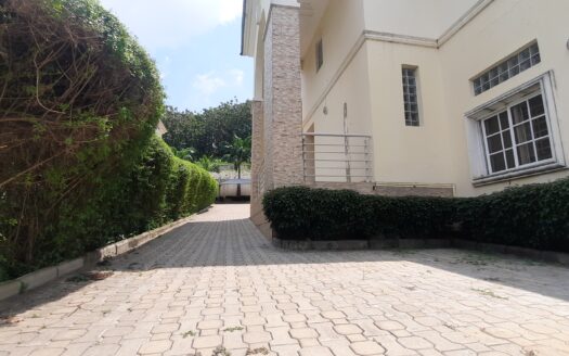 Gorgeous Mansion in Asokoro Abuja F.C.T