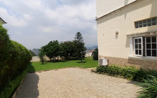 Gorgeous Mansion in Asokoro Abuja F.C.T