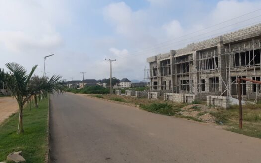 4 Bedroom Terrace